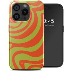 Selencia Cover posteriore Vivid con MagSafe Apple iPhone 15 Pro - Wavy Swirl Orange Fern