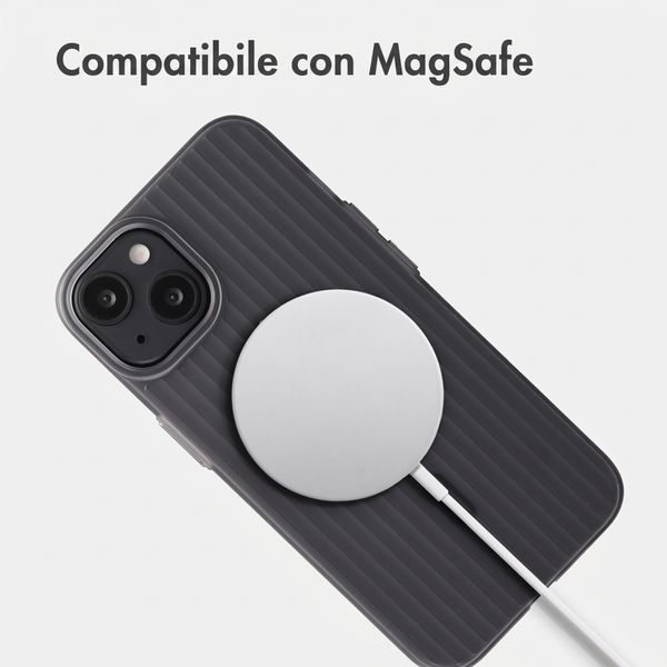 Accezz Cover Lite con MagSafe | Fluted | Apple iPhone 13 - Grigio
