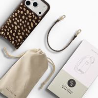 Selencia Nova cover posteriore in vera pelle con portacarte Apple iPhone 17 Pro Max - Fawn Chic
