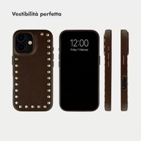 Selencia Cover posteriore Studs con MagSafe Apple iPhone 16 - Cacao Crush