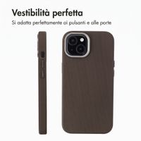 Accezz Cover Mesh con MagSafe Apple iPhone 15 - Marrone