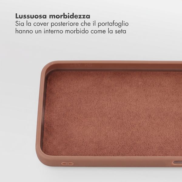 Accezz Cover a libro Edge rimovibile con MagSafe Samsung Galaxy A27 (5G) - Marrone