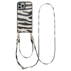 Selencia Cover per telefono Nova con cordino e portacarte Apple iPhone 15 Pro - Zazzy Zebra