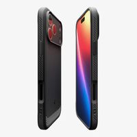 Spigen Cover Rugged Armor con MagSafe Apple iPhone 17 Pro - Matte Black