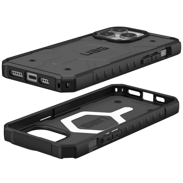 UAG Cover Posteriore Pathfinder con MagSafe Apple iPhone 15 Pro Max - Argento