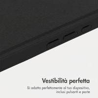 Accezz Backcover Edge con MagSafe Apple iPhone 16 - Nero