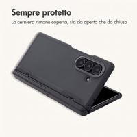 imoshion Color Guard con supporto Samsung Galaxy Z Fold 8 Ultra - Nero