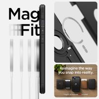 Spigen Cover Posteriore Corazzata Tough con MagSafe Apple iPhone 14 - Nero