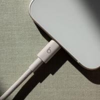 Beats Cavo USB-C a Lightning intrecciato - 1,5 metri - Surge Stone