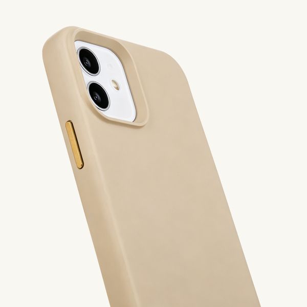 Selencia Cover posteriore Rivièra con MagSafe con ganci rimovibili iPhone 12 / 12 Pro - Milky Latte