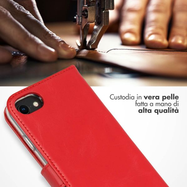 Selencia Cover a libro in vera pelle Apple iPhone SE (2022 / 2020) / 8 / 7 / 6(s) - Rosso
