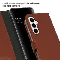 Selencia Cover a libro in vera pelle Samsung Galaxy A35 - Marrone chiaro