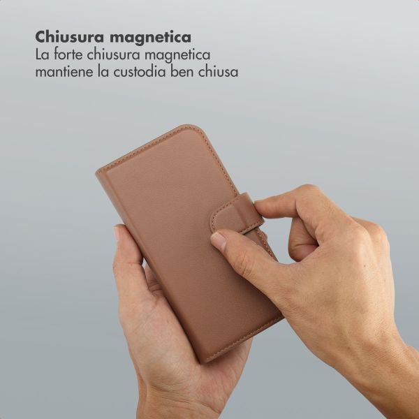 Selencia Libreria rimovibile Olyn con MagSafe Apple iPhone 12 (Pro) - Marrone