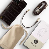 Selencia Nova cover posteriore in vera pelle con portacarte Apple iPhone 15 - Dark Chocolate