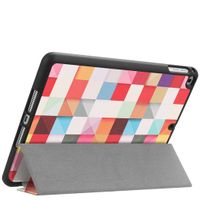 imoshion Cover Trifold Design Apple iPad 6 (2018) 9.7 pollici / iPad 5 (2017) 9.7 pollici / Air 2 (2014)/Air 1 (2013) - Various Colors