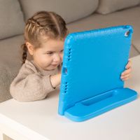 imoshion Cover Antishoc Speciale Bambini con Manico iPad 10.2 (2019 / 2020 / 2021) - Blu