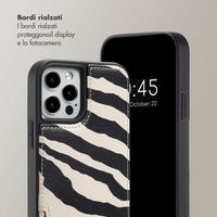 Selencia Cover per telefono Nova con cordino e portacarte Apple iPhone 12 (Pro) - Zazzy Zebra