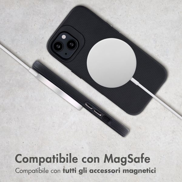 Accezz Cover Posteriore Resistente con MagSafe Apple iPhone 13 - Nero