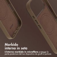 Accezz Cover in Pelle con MagSafe Apple iPhone 17 Pro - Marrone caffè