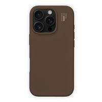 iDeal of Sweden Cover in silicone con MagSafe Apple iPhone 16 Pro - Mocha Mousse