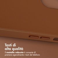 Accezz Cover in Pelle con MagSafe Apple iPhone 12 (Pro) - Sienna Brown