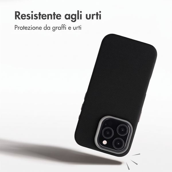 Accezz Cover Mesh con MagSafe Apple iPhone 15 Pro - Nero