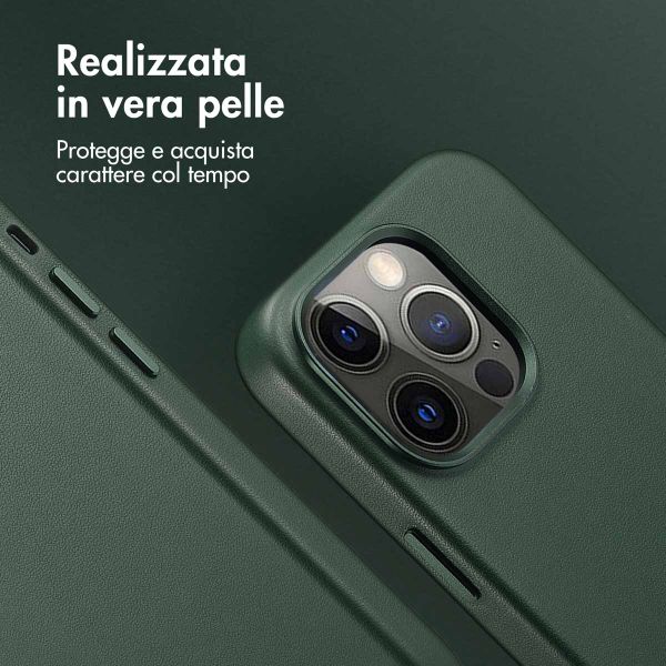 Accezz Cover in Pelle con MagSafe Apple iPhone 13 Pro - Cedar Green