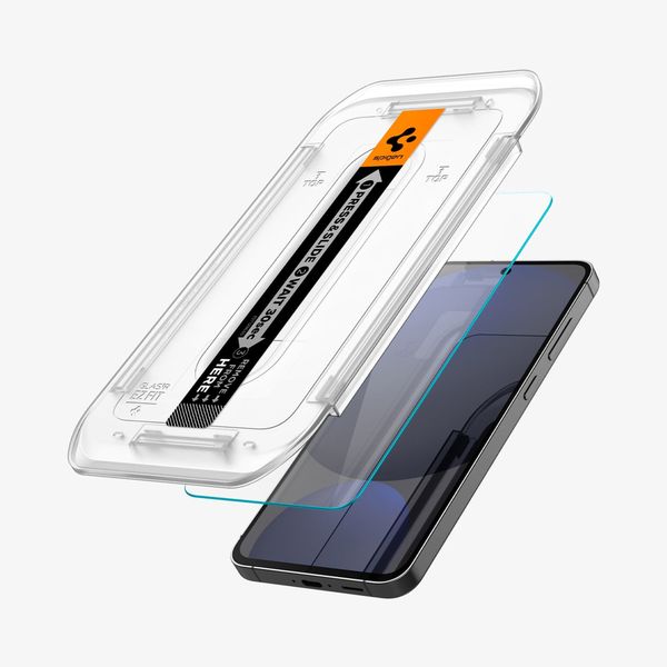 Spigen Vetro temperato GLAStR EZ Fit, confezione da 2 + Applicatore Samsung Galaxy S24 FE / A37 / A56