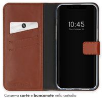 Selencia Cover a libro in vera pelle Apple iPhone 15 - Marrone chiaro