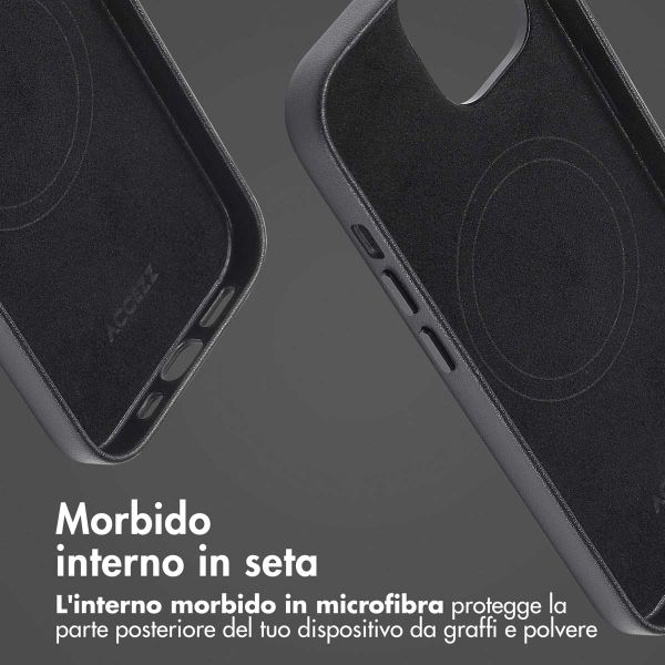 Accezz Cover in Pelle con MagSafe Apple iPhone 13 - Onyx Black