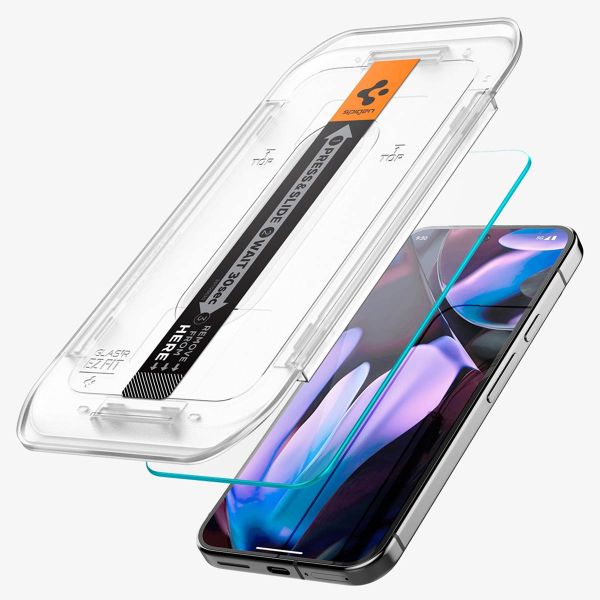 Spigen Vetro temperato GLAStR EZ Fit, confezione da 2 + Applicatore Google Pixel 9 / 9 Pro / 10 / 10 Pro