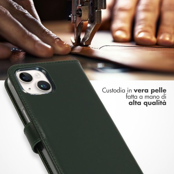 Selencia Cover a libro in vera pelle Apple iPhone 15 Plus - Verde