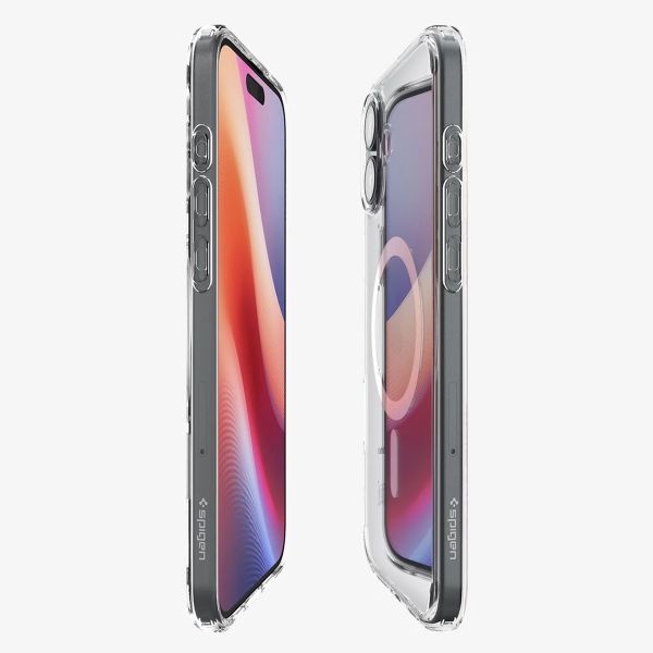 Spigen Cover Posteriore Ultra Ibrida con MagSafe Apple iPhone 16 - White