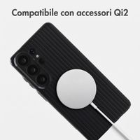 Accezz Cover Lite con MagSafe | Fluted | Samsung Galaxy S26 Ultra - Nero