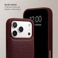 Selencia Cover per telefono Nova con cordino e portacarte Apple iPhone 17 Pro - Bold Burgundy