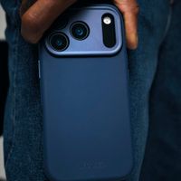 Decoded Cover in Silicone MagSafe Apple iPhone 17 Pro - True Navy