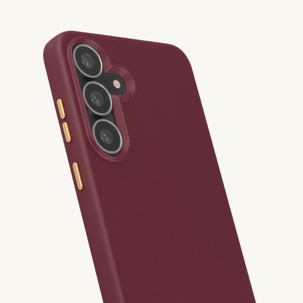 Selencia Cover posteriore Rivièra con MagSafe con ganci rimovibili Samsung Galaxy S25 FE - Bold Burgundy