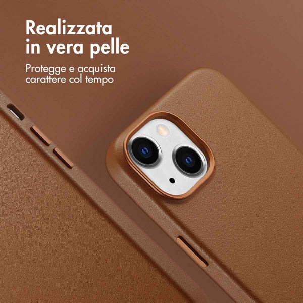 Accezz Cover in Pelle con MagSafe Apple iPhone 14 - Sienna Brown