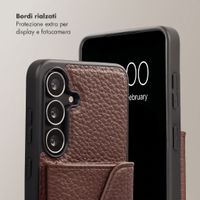 Selencia Cover per telefono Sera con cordino e portacarte a busta Samsung Galaxy S25 FE - Chocolate Brown