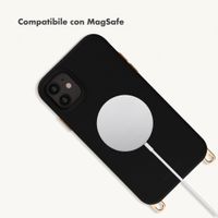 Selencia Cover posteriore Rivièra con MagSafe con ganci rimovibili Apple iPhone 11 - Velvet Black