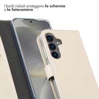 Selencia Cover a libro in vera pelle Samsung Galaxy S25 - Greige
