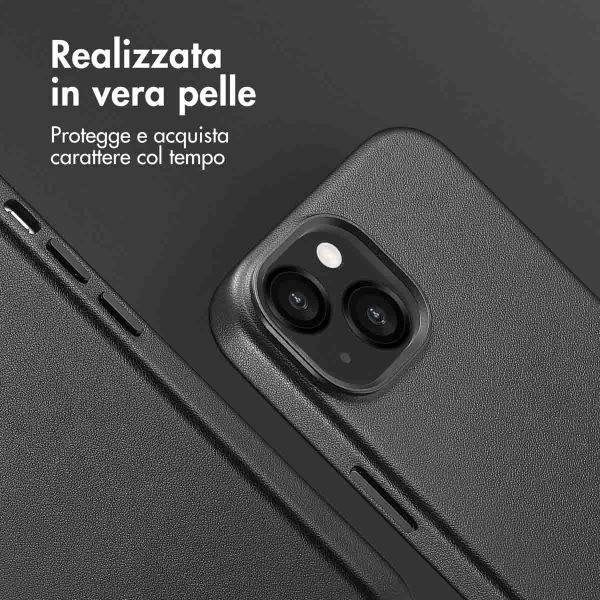 Accezz Cover in Pelle con MagSafe Apple iPhone 13 - Onyx Black