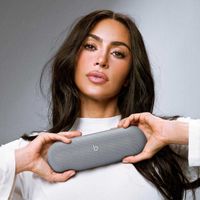 Beats Altoparlante Wireless Bluetooth Pill x Kim Kardashian - Dark Gray