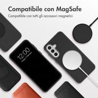 Accezz Cover in Pelle con MagSafe Samsung Galaxy A57 (5G) - Onyx Black