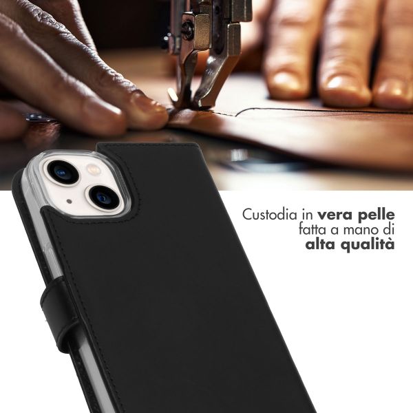 Selencia Cover a libro in vera pelle Apple iPhone 14 - Nero
