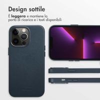 Accezz Cover in Pelle con MagSafe Apple iPhone 13 Pro - Nightfall Blue