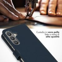 Selencia Cover a libro in vera pelle Samsung Galaxy S24 Plus - Blu scuro
