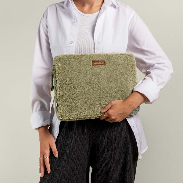 Selencia Cover Teddy per laptop 13-14 pollici - Laptopsleeve - Sage Green