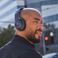 Beats Cuffie Studio Pro senza fili con cancellazione del rumore (ANC) - Navy