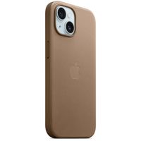 Apple Cover Posteriore FineWoven con MagSafe Apple iPhone 15 - Taupe